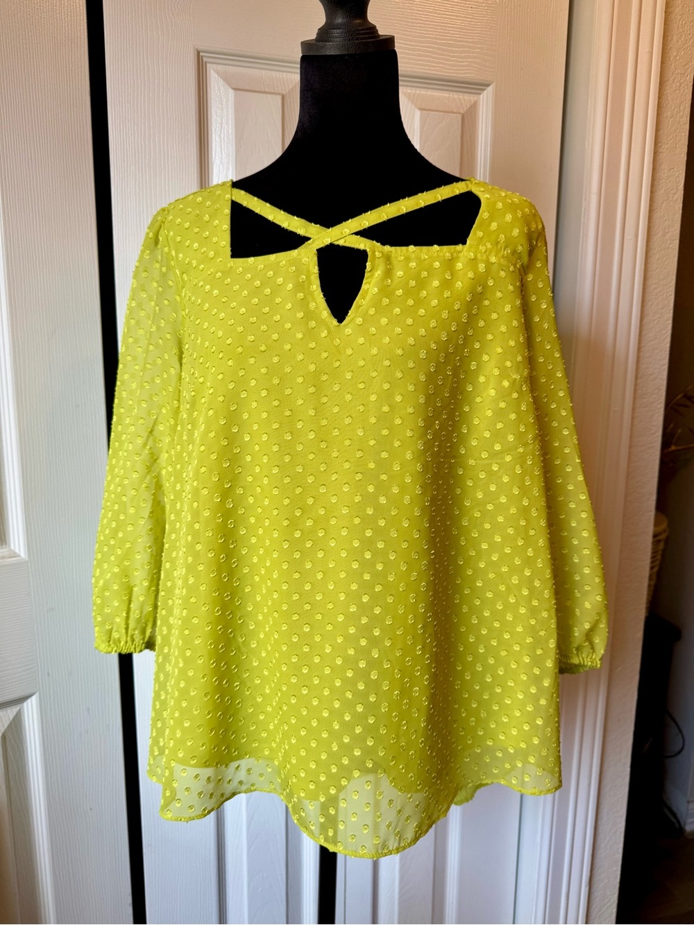 Cato Dot-Textured Blouse with Crisscross Keyhole